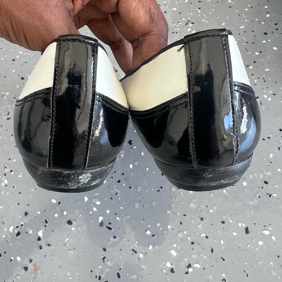Vintage Dolcis Leather Upper flats in black and white - Picture 11 of 11
